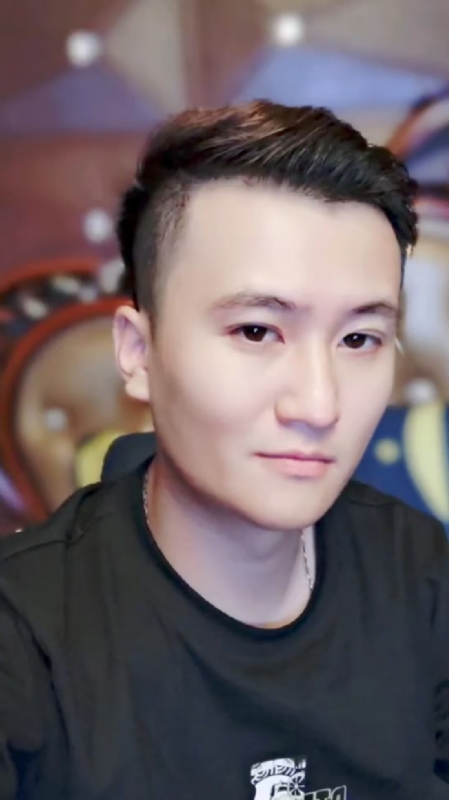 ToTheMoon的第一张照片--青岛交友中心